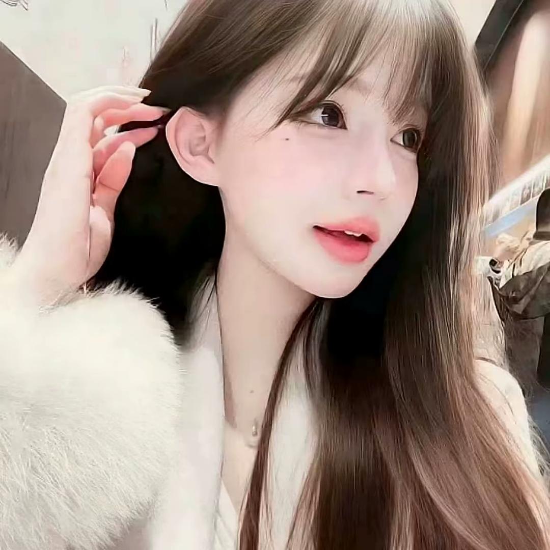 ㅤ⃘⃘ ⃘ ⃘⃘ ⃘💋