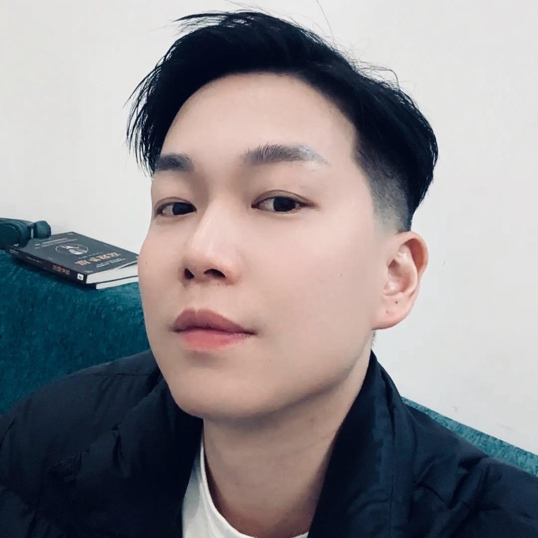 不是很叔的叔🥸