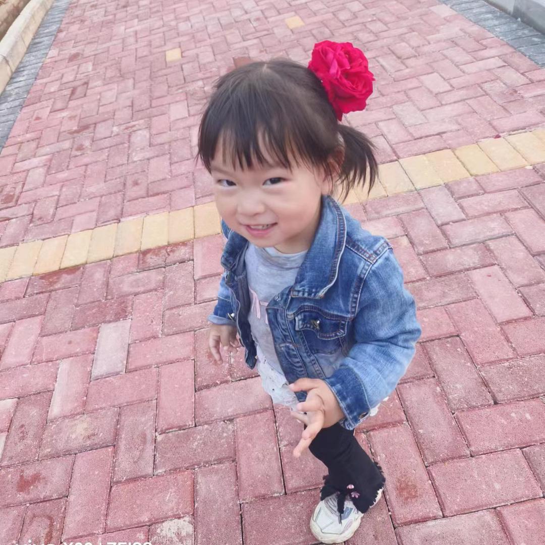 童童宝贝苏             🕷