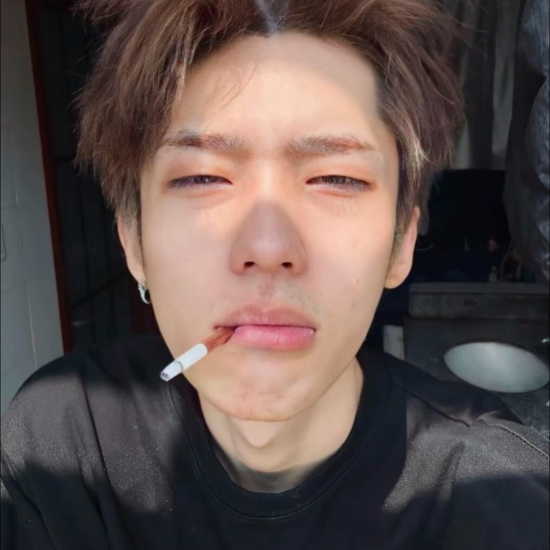 午夜忧郁纯情小学生