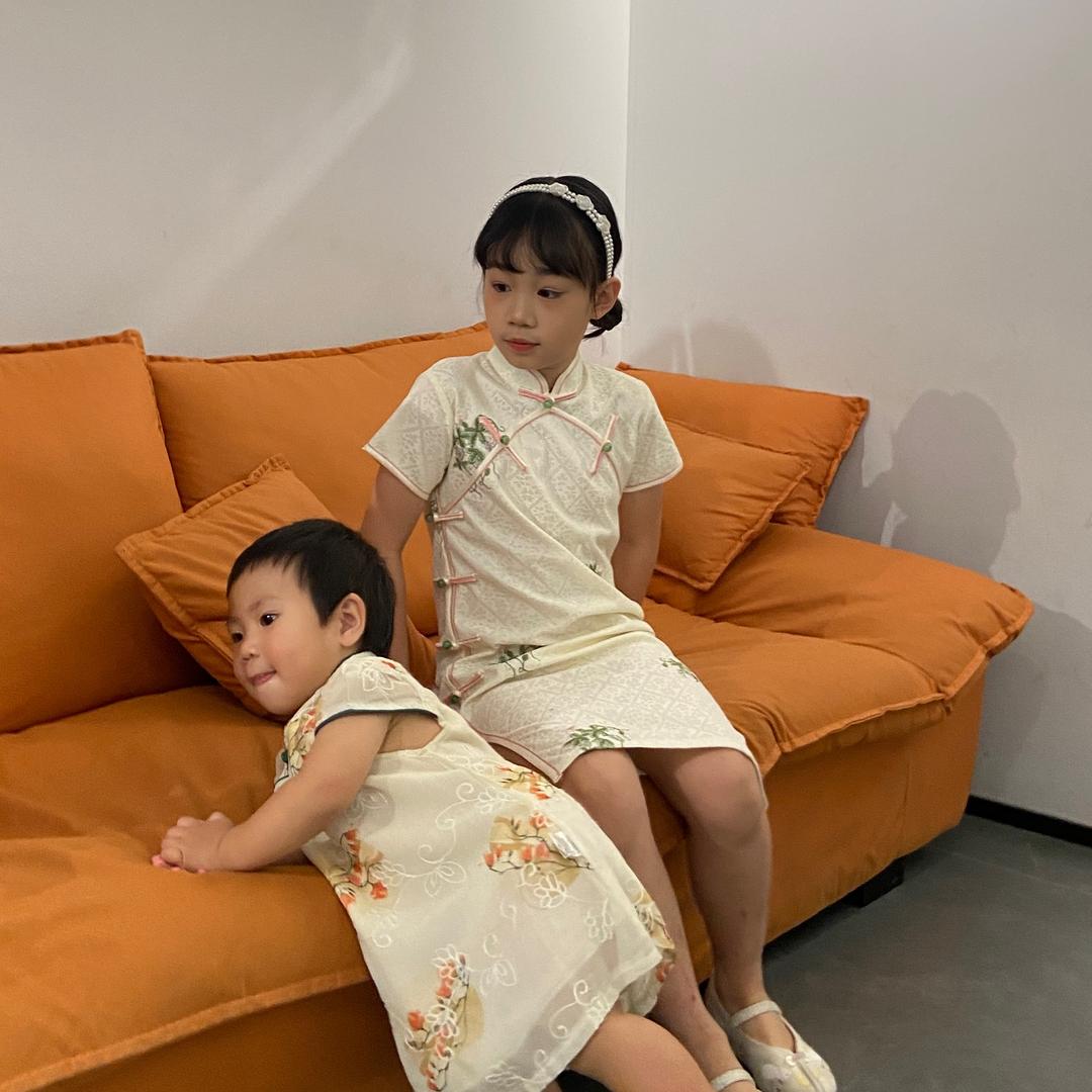 小小爱吃喝玩乐