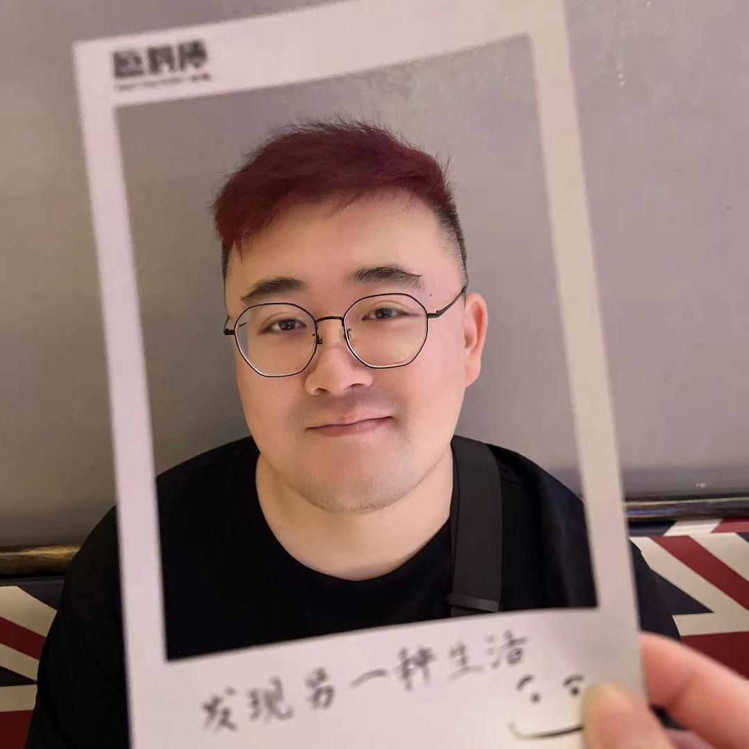 大茶爱喝茶、