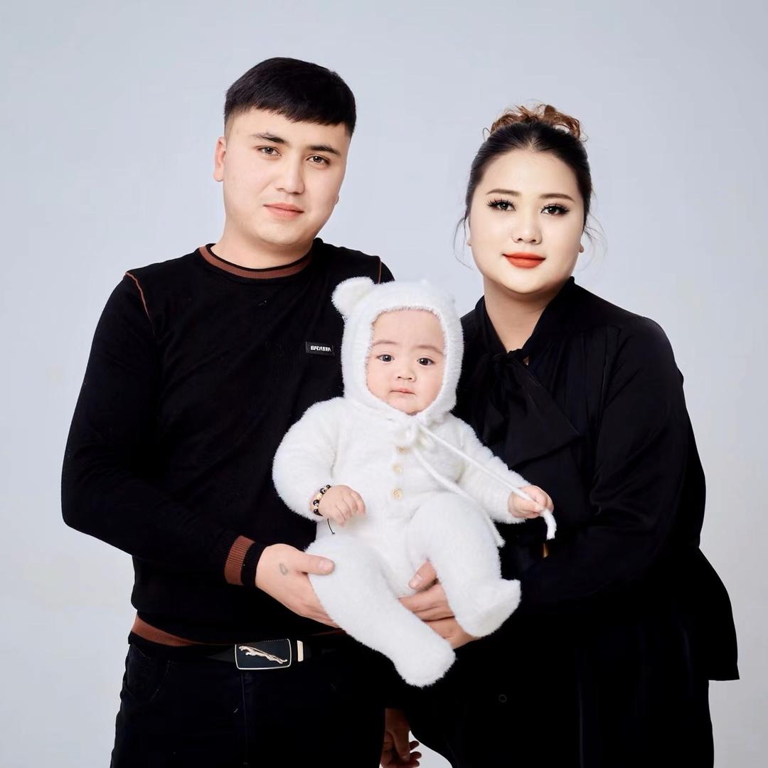 ~Rayla~👨‍👩‍👦