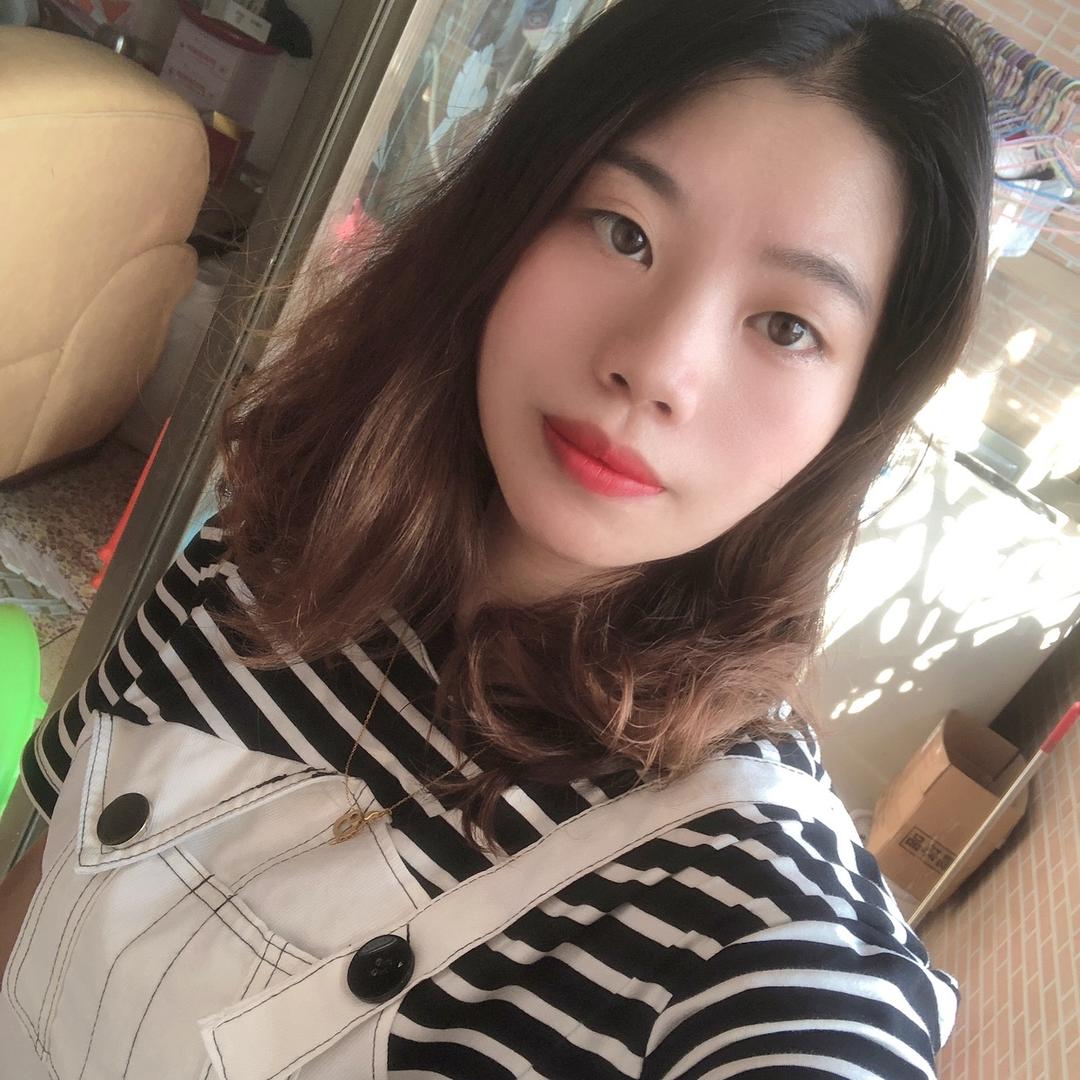 简潮大码女装