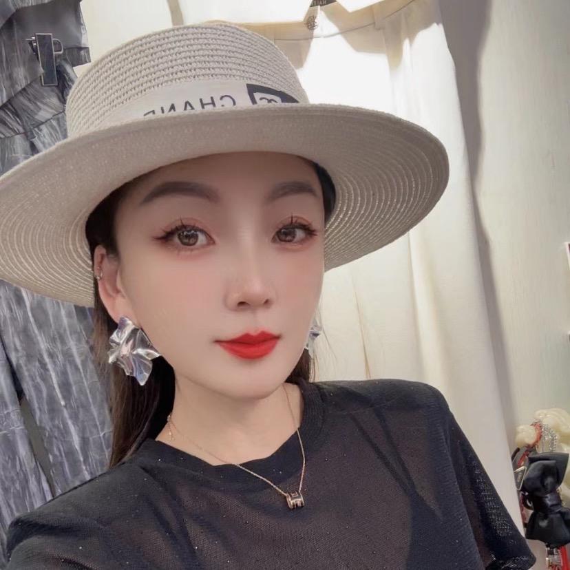 温州鹿城区甄女人服装店2