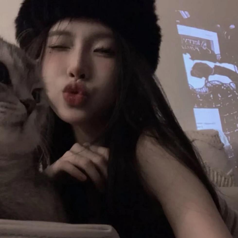 Aaaa Qiu