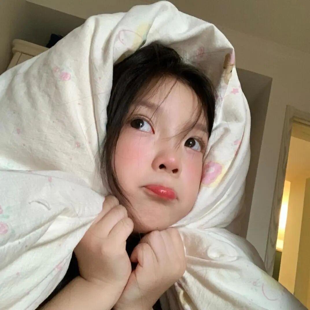 李睡觉💤