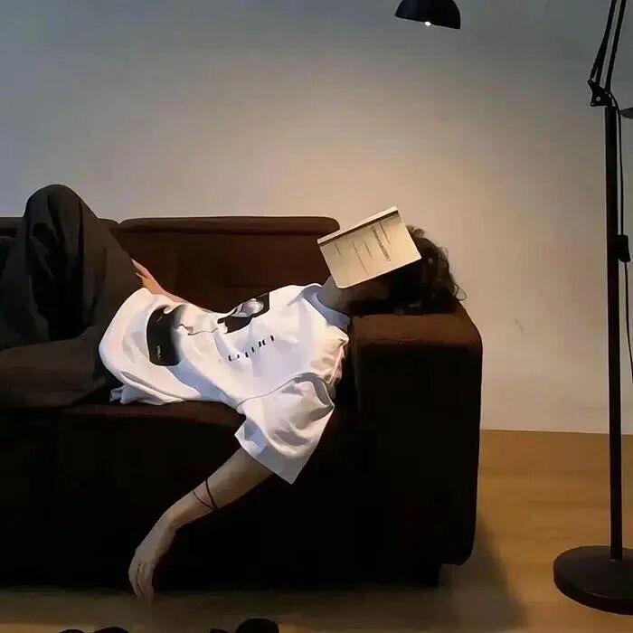 不想说话就很迷人