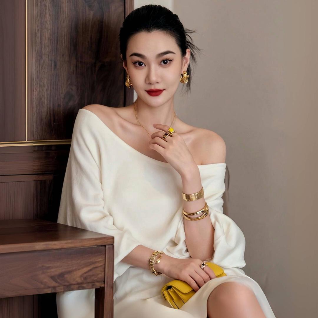 德力仕普拉提健身私教｜吉娜Gina °