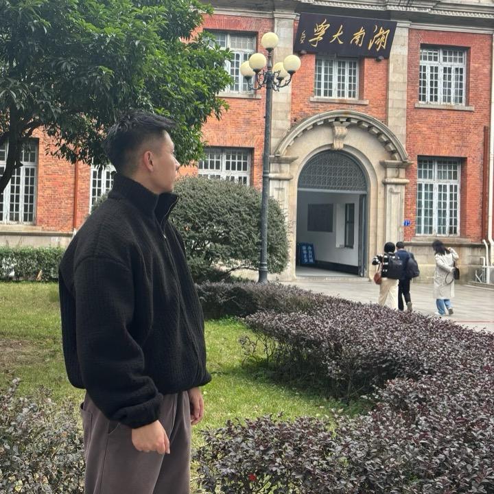 小成有点饿