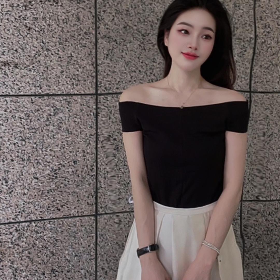 因为买手集合店（高端女装）