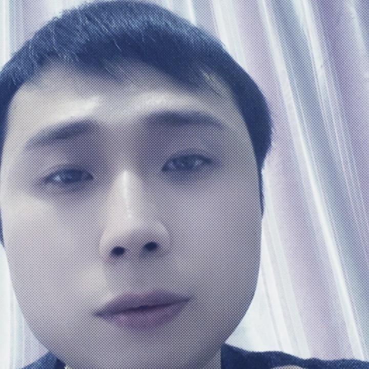 奔跑中的建哥