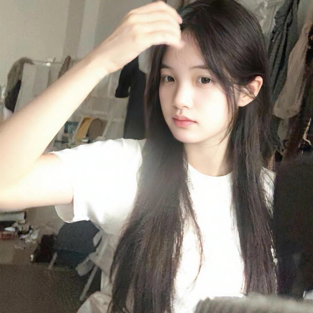 莎莎 AK