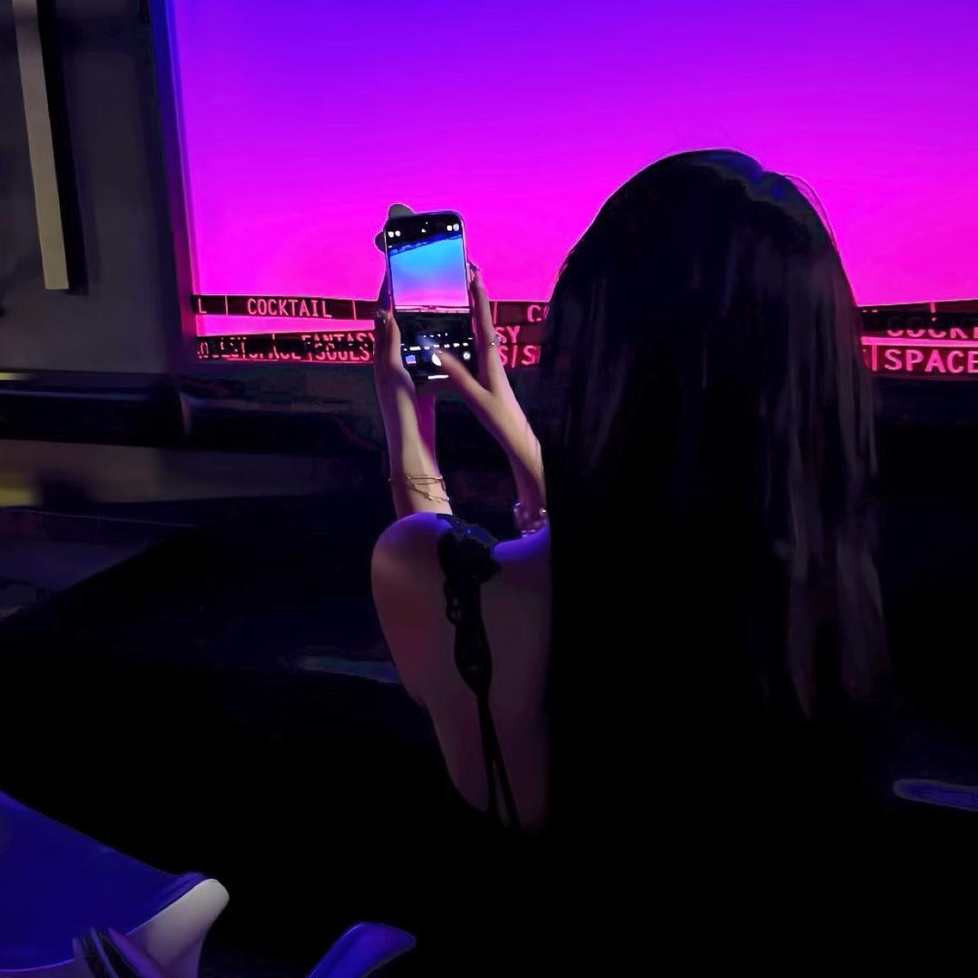 每天两杯冰美式