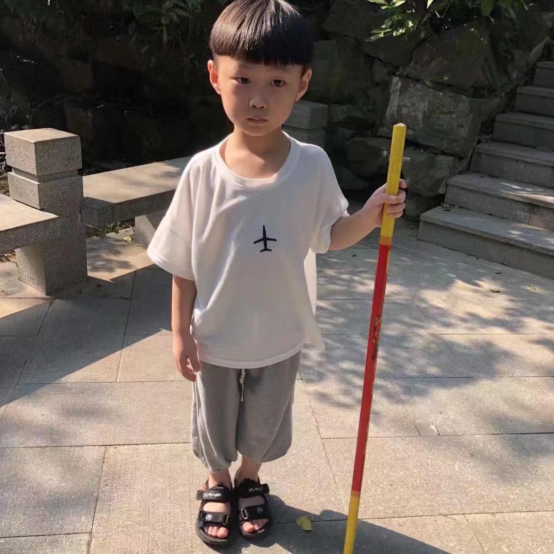 左左同学