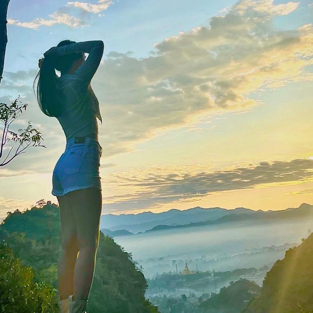 ꕥ᭄ 意中人ꕥ᭄