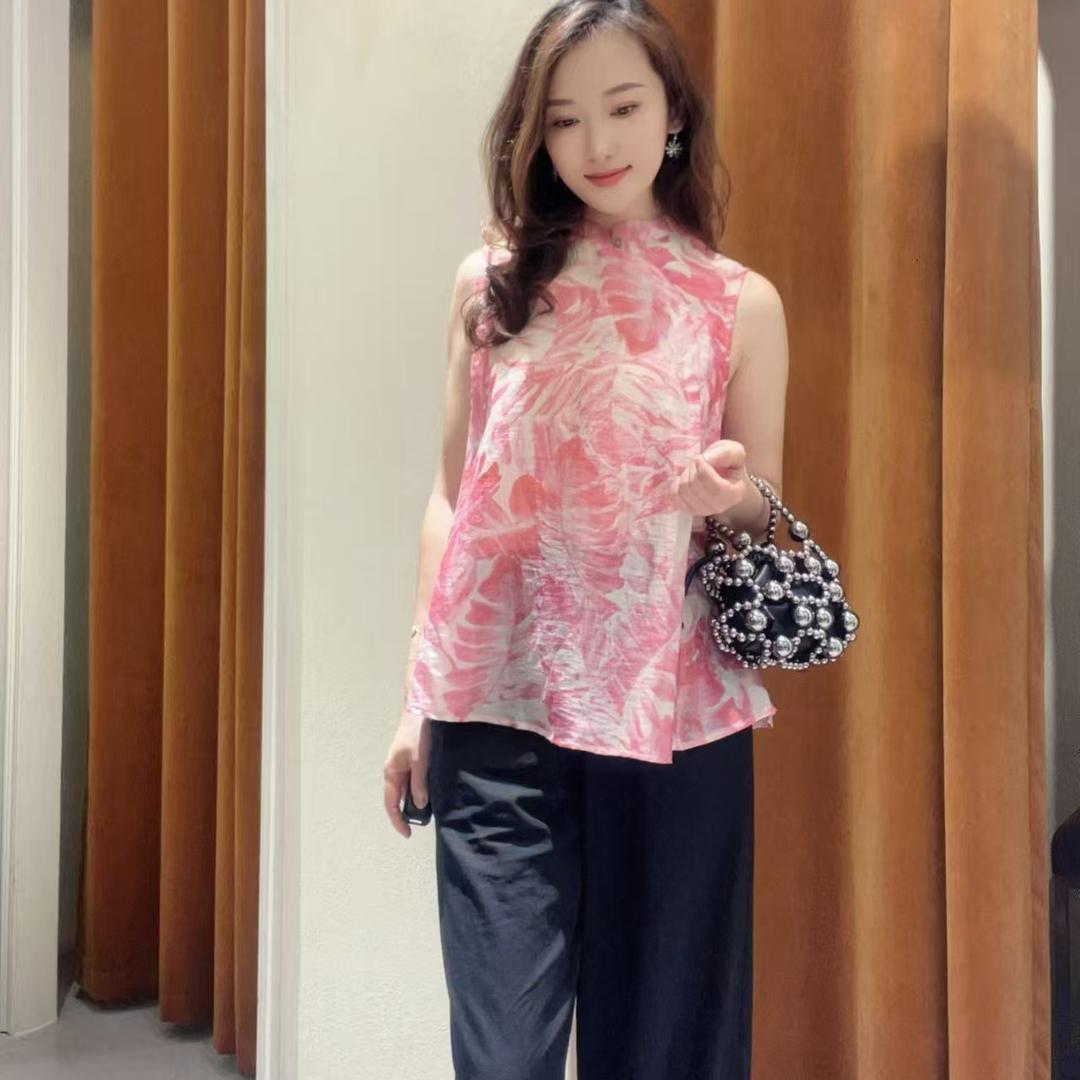 唯弋女装