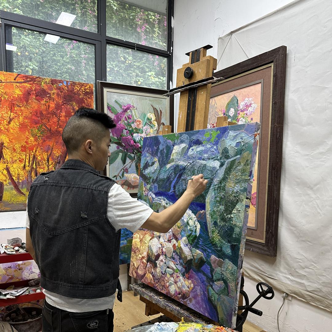 隆穆油画艺术