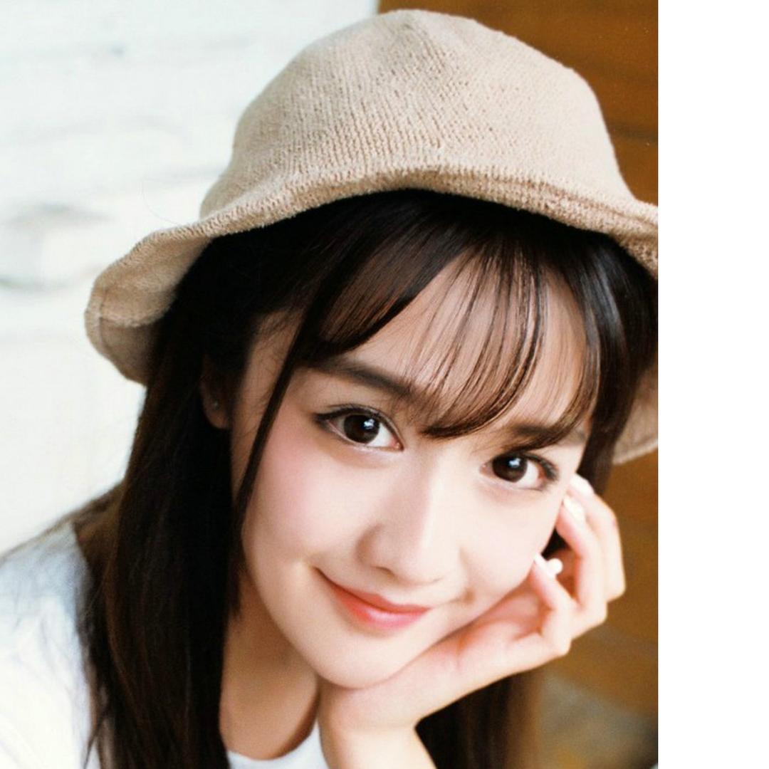依水如蓝
