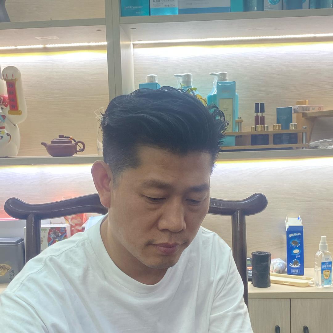 美帝造型吴先生