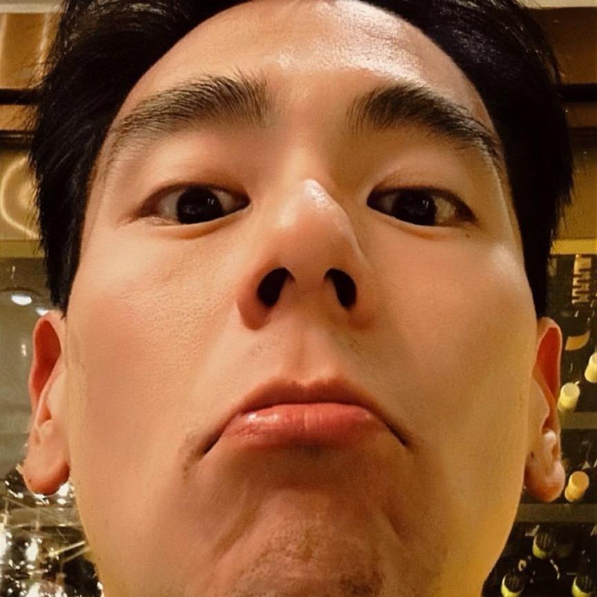 ￴心事全在嘴上