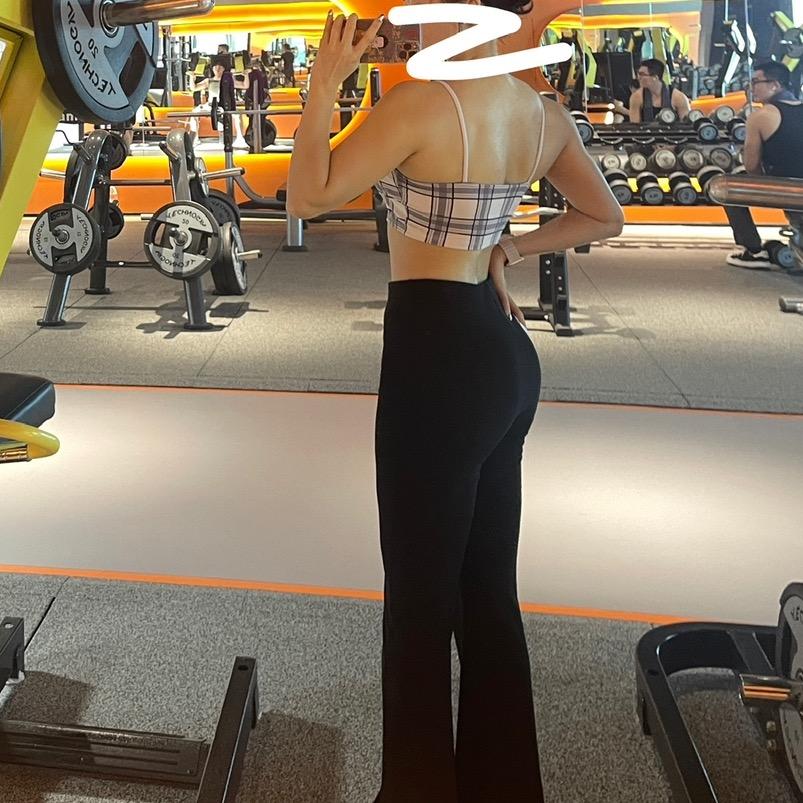 momomo么么么么…