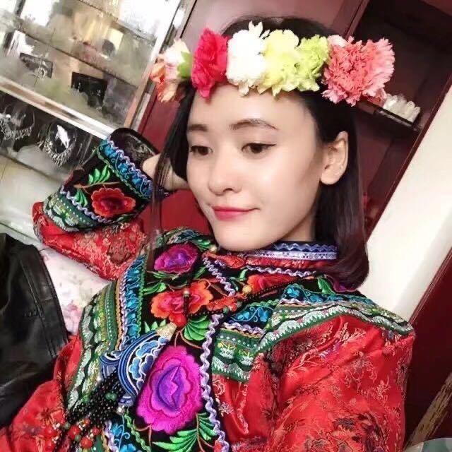 小绕姐姐 橱窗在这里