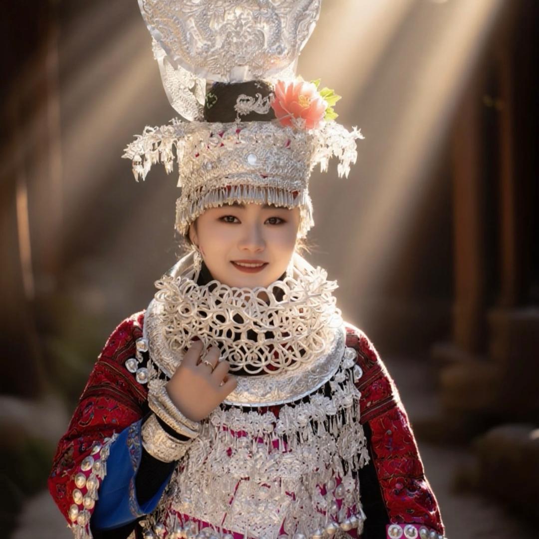 苗疆江美🎙️（今晚不营业^_^）