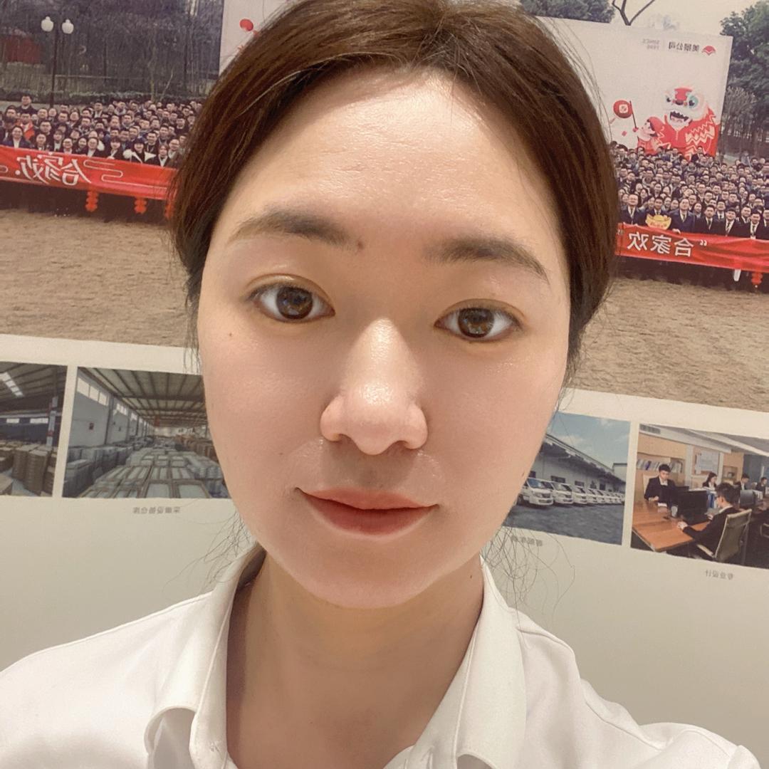 美景英子