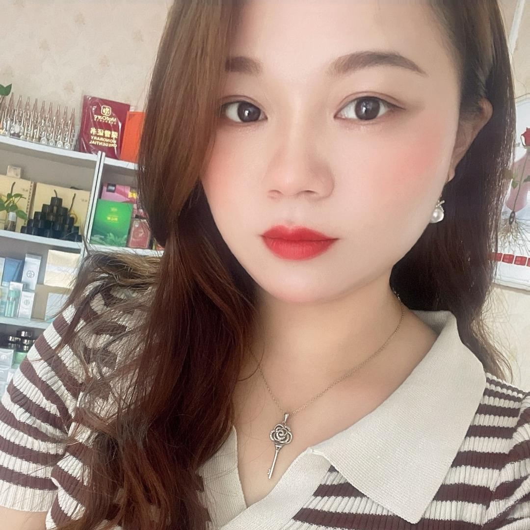 💋凤儿-梵洁诗美容（请勿连赞）