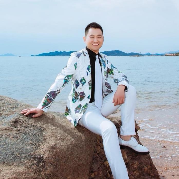 龙阳