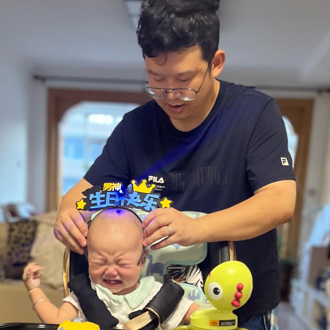 杨小爷