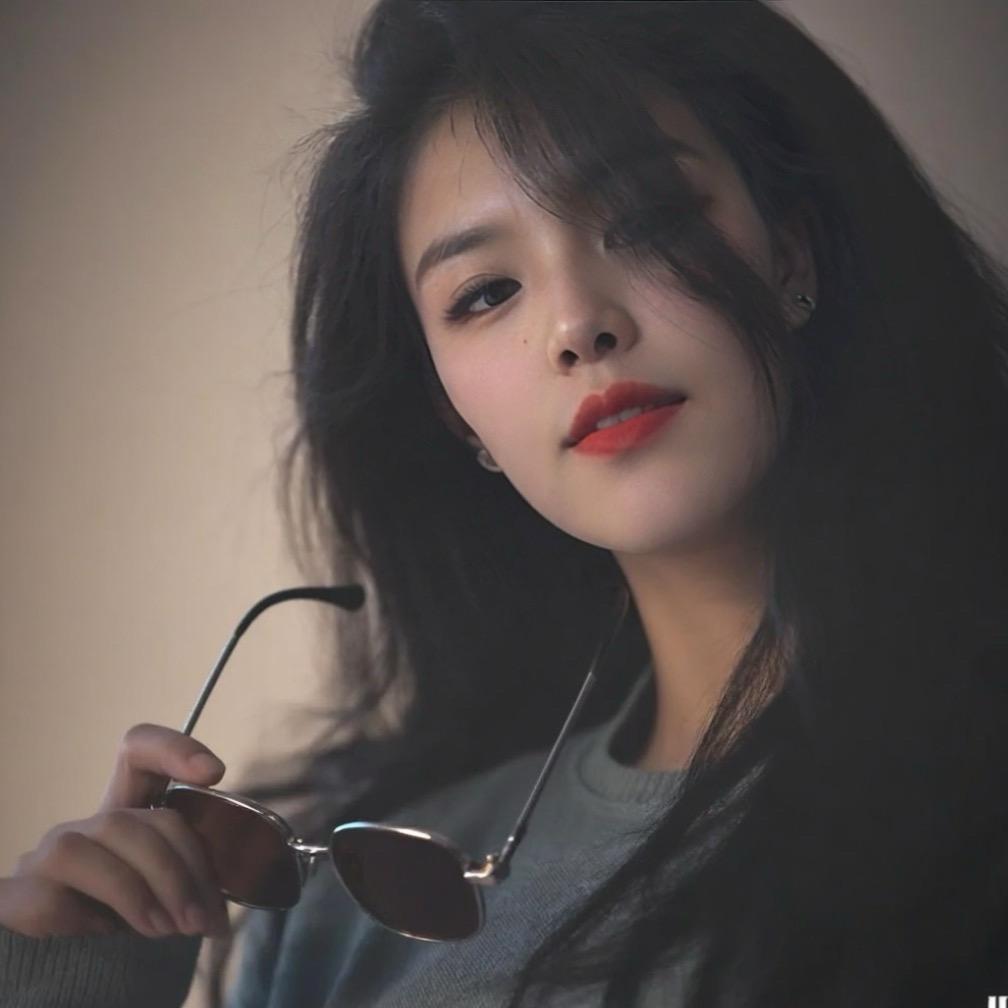 尼玛拉姆美妆商行小号