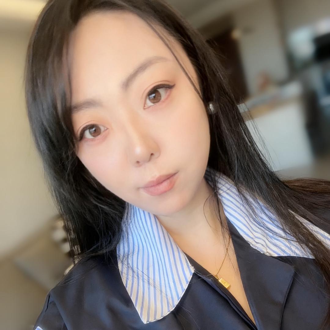 圆脸阿婷
