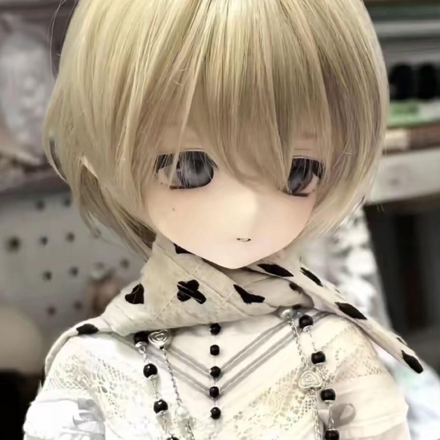 初毅