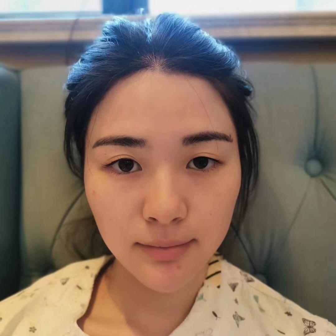 露露👩🏻‍⚕️（变美版）