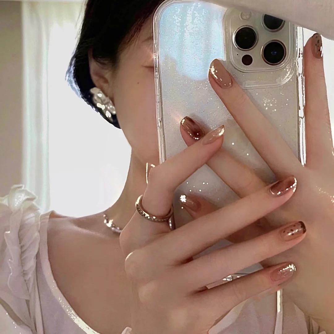麦鹿malortt美甲小铺