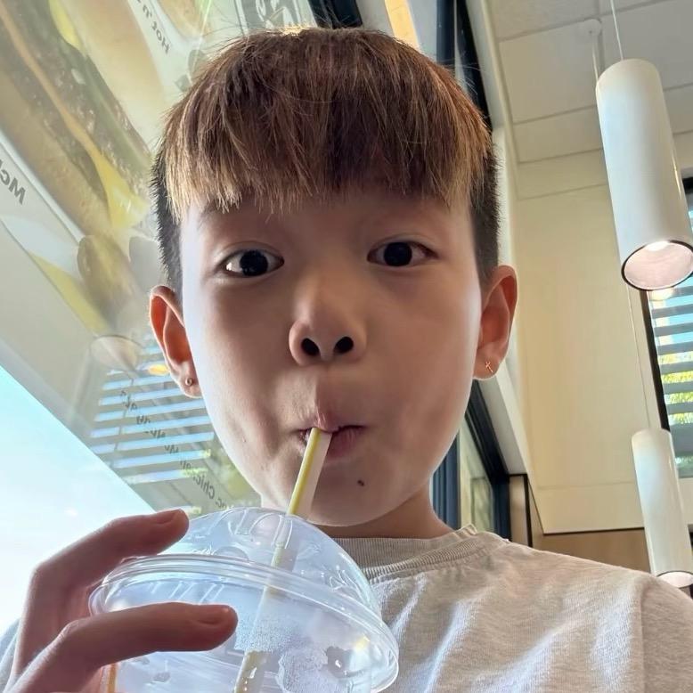 人丑嘴不甜长得磕碜又没钱