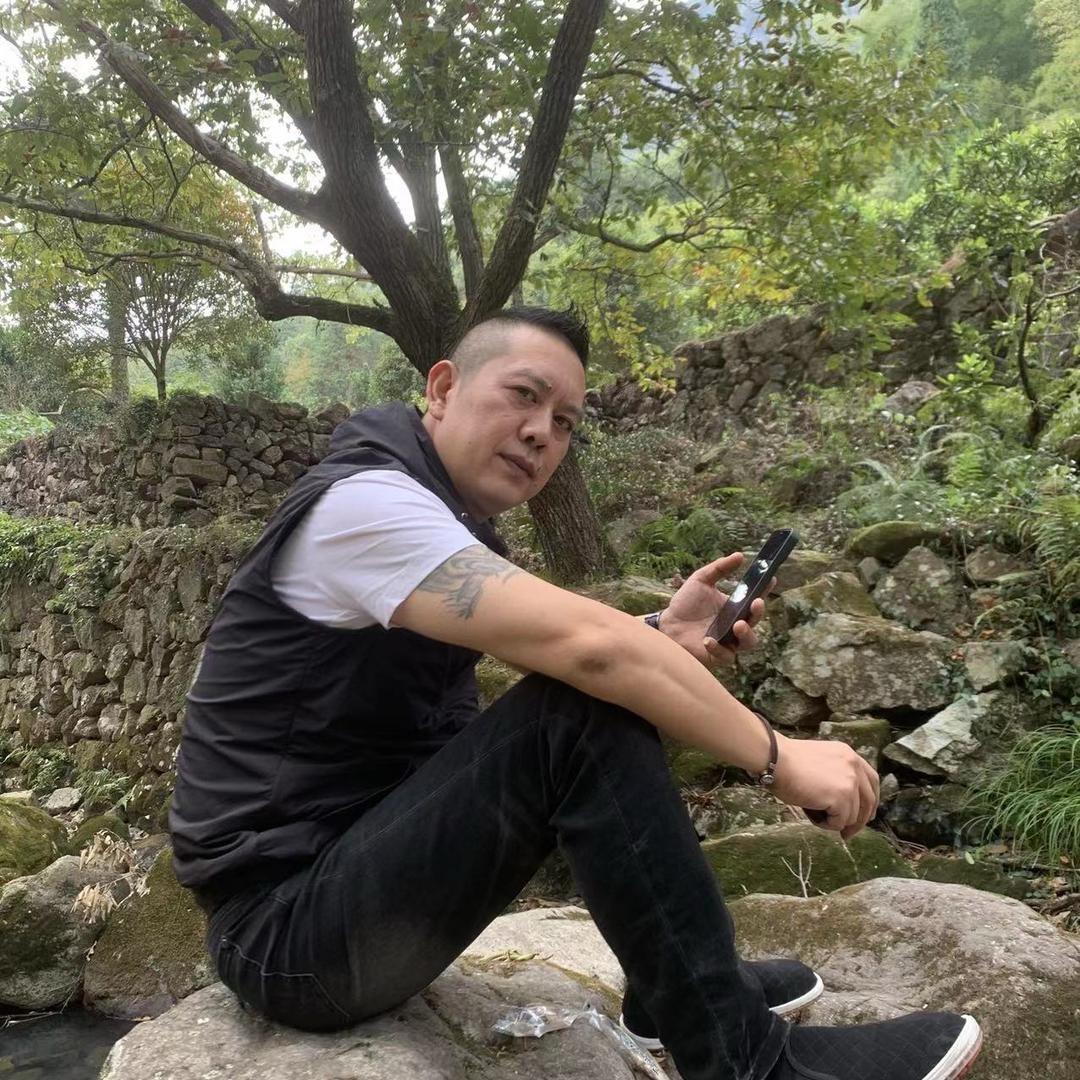 我在风口等风来