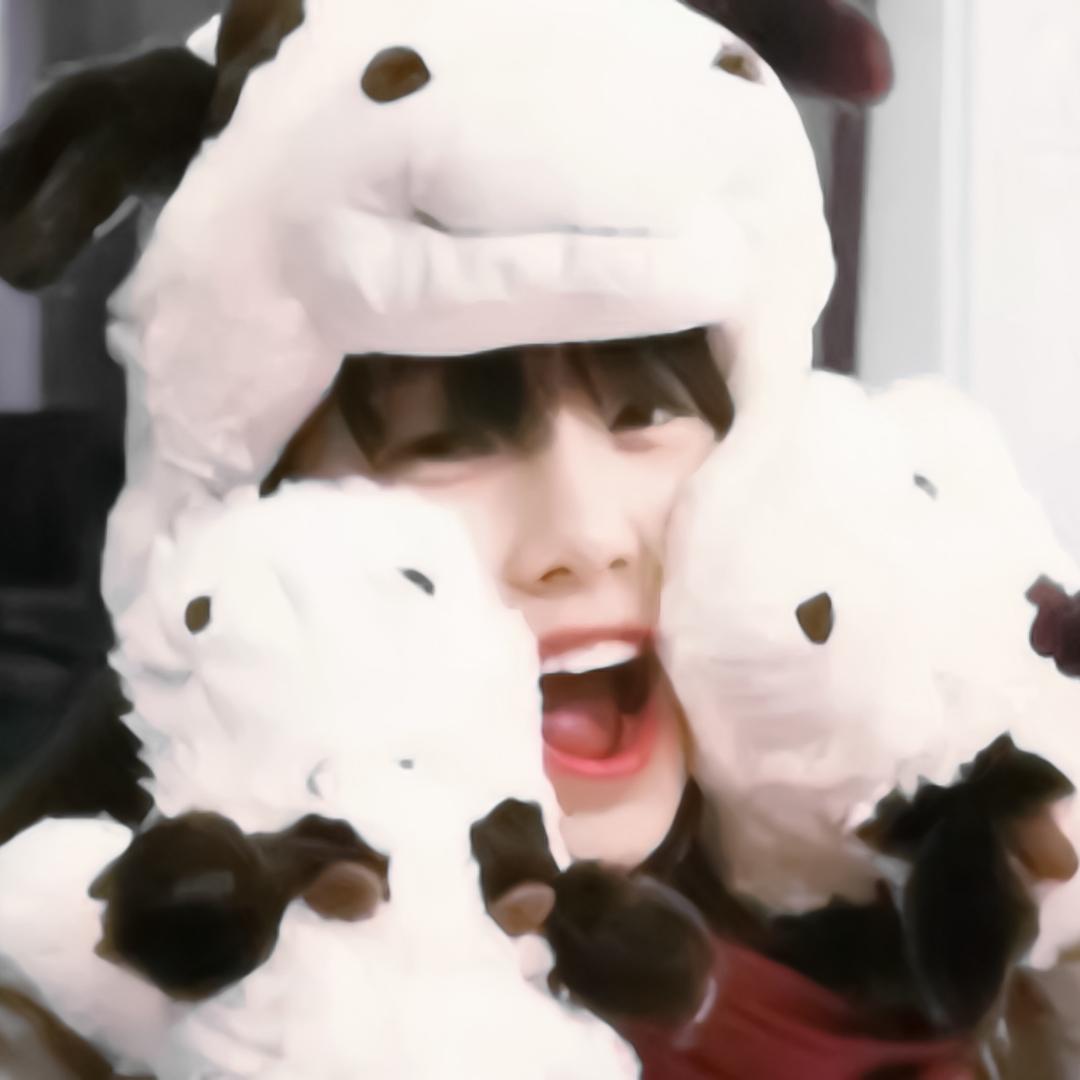 魔镜魔镜快夸我ɞ