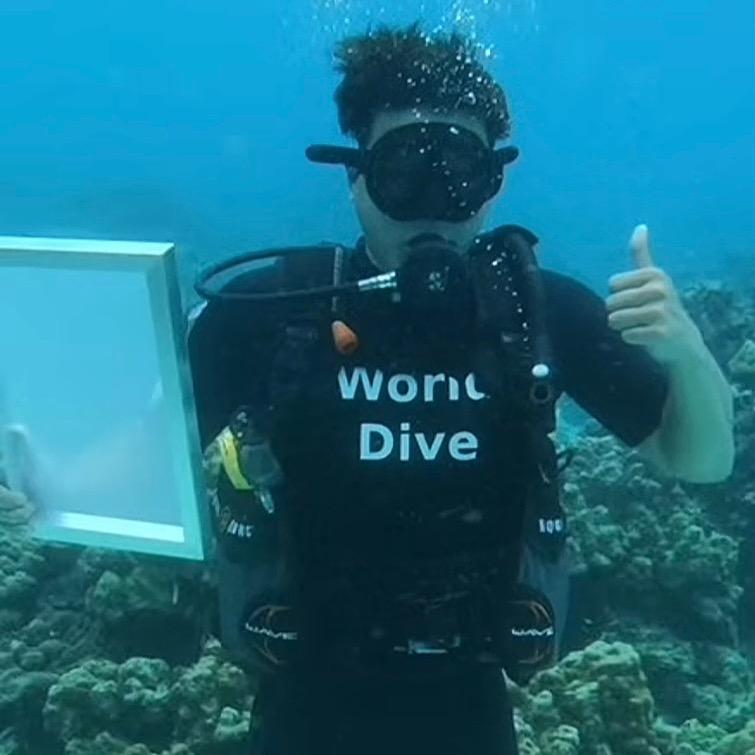 高手（养鱼界的吴彦祖）