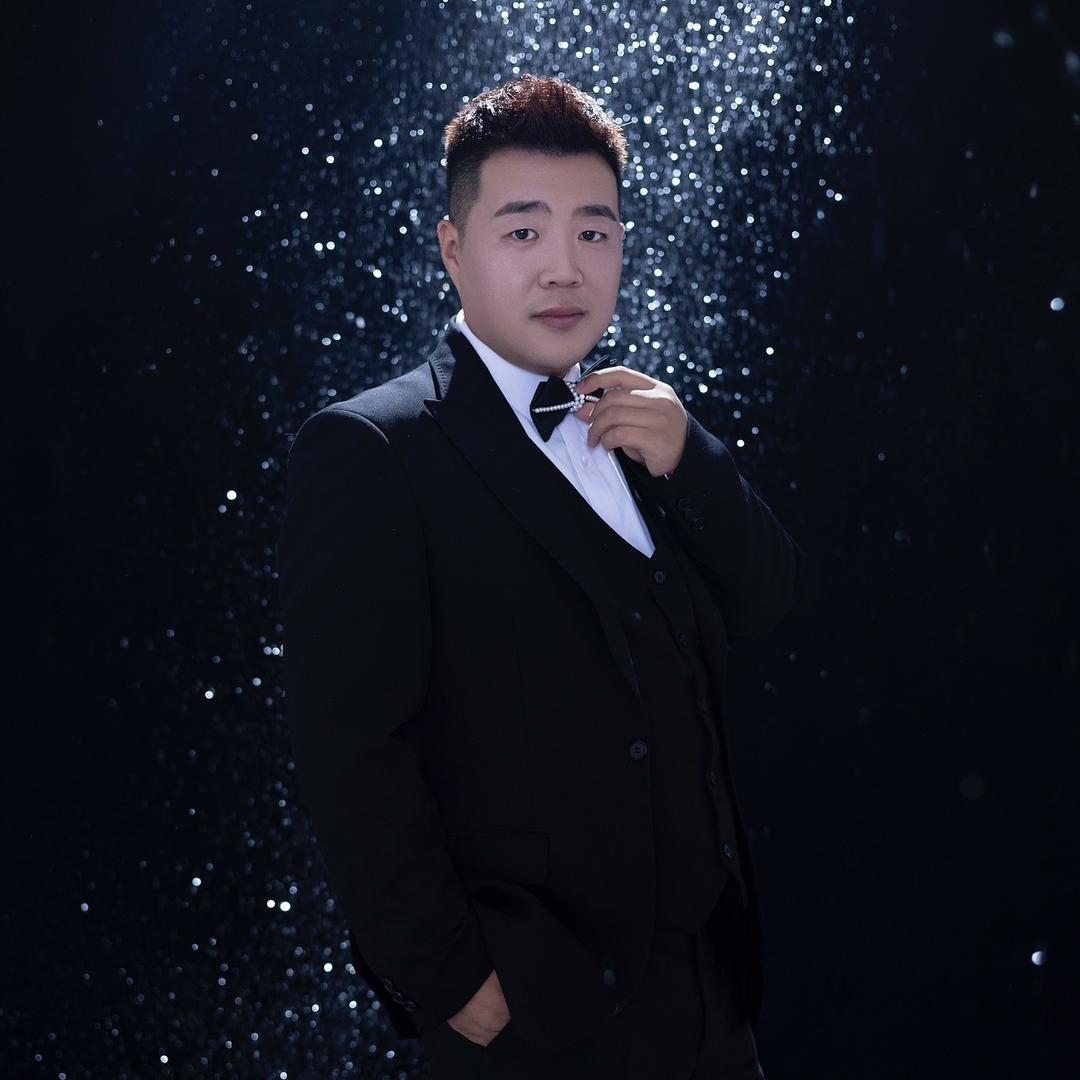 张汉清