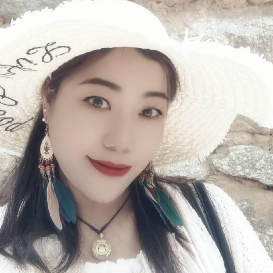 踏雪寻梅