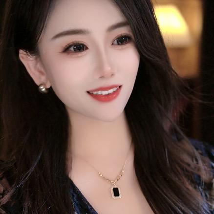 洛小妍 （9月28号早10:50生日版）