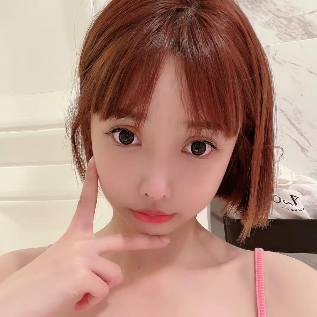不是小小
