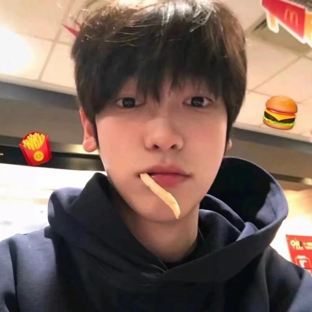 心碎的玉米萝卜.