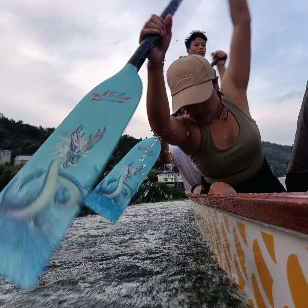 .........小向