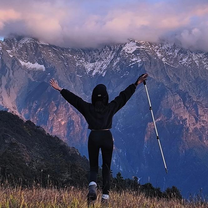 曼星屿 .雪海森林