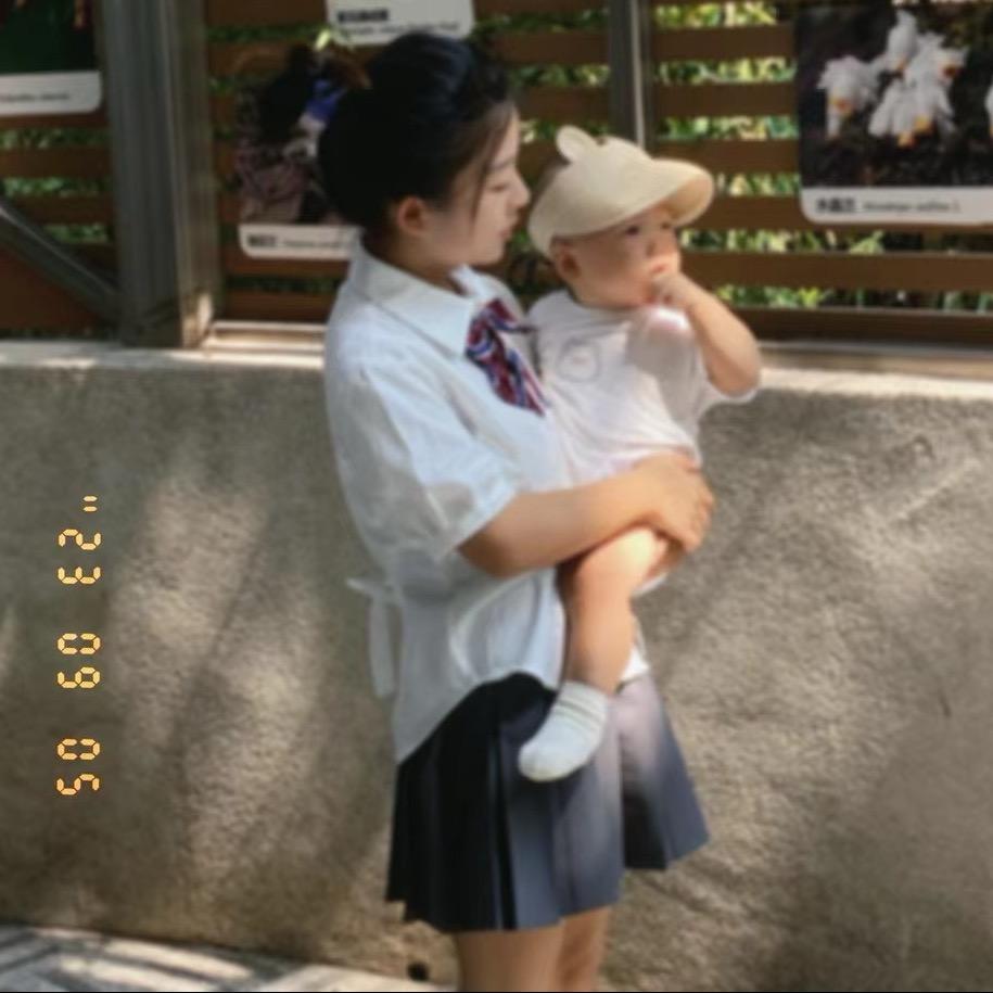子屹妈妈在乡村