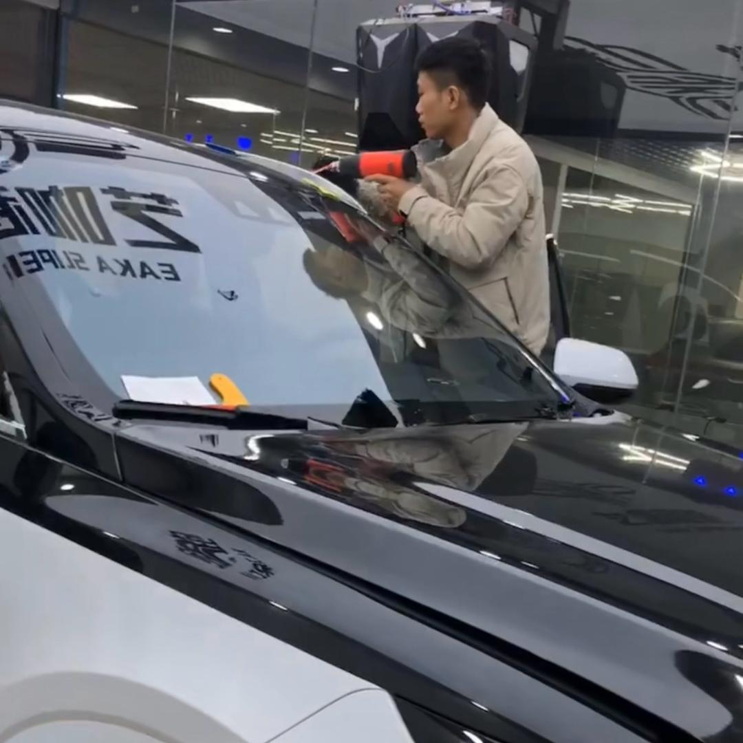 惊喜汽车贴膜大朋